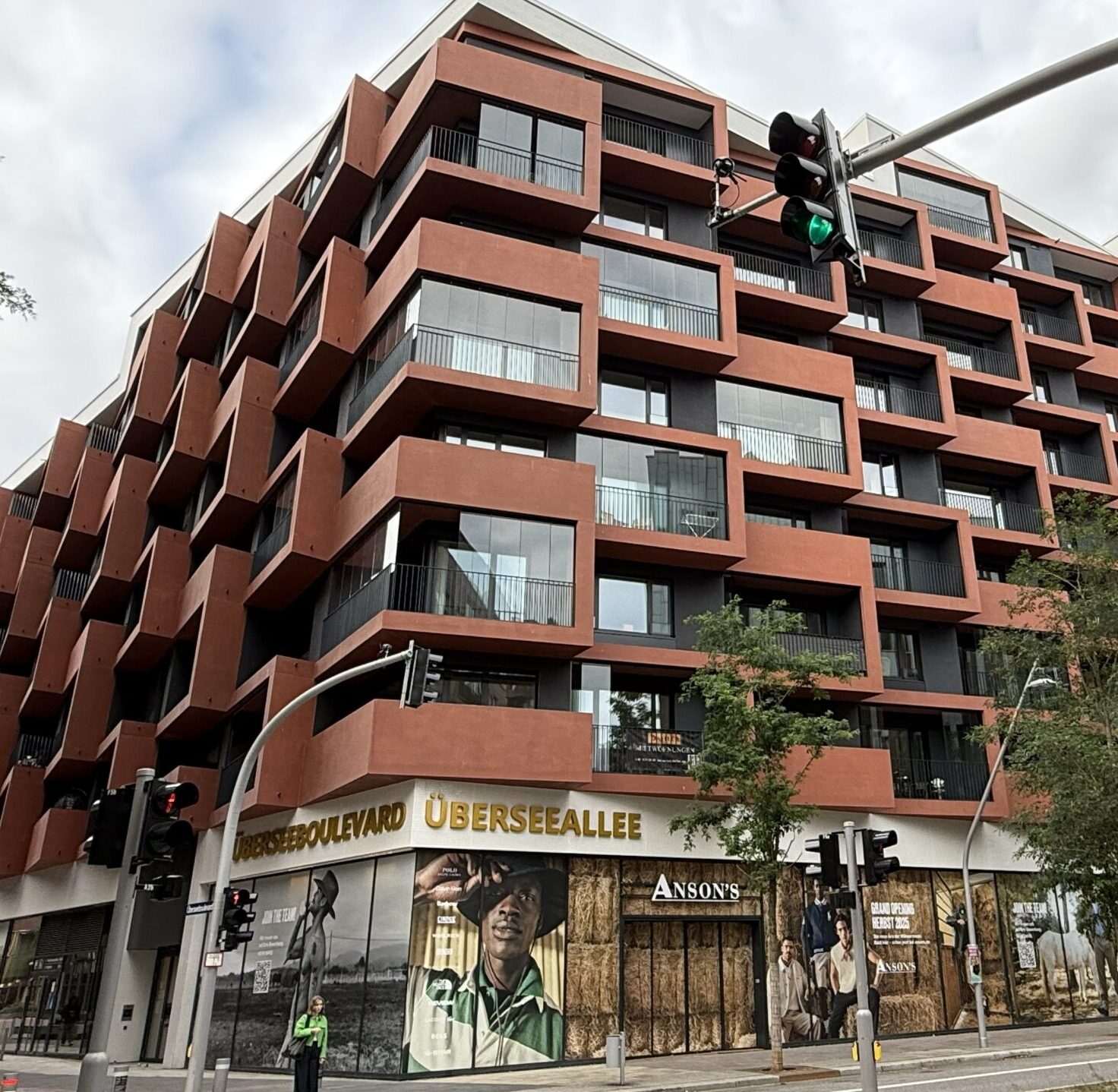 Referenz Eleven Deck